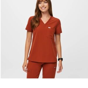 Auburn Zamora™ - Jogger Scrub Pants and Auburn Catarina™ - One-Pocket Scrub Top